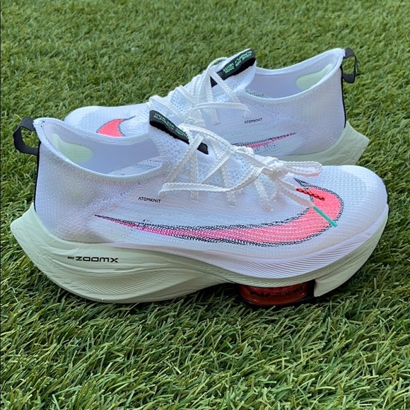 Nike Air Zoom Alphafly Next% - Picture 2 of 8
